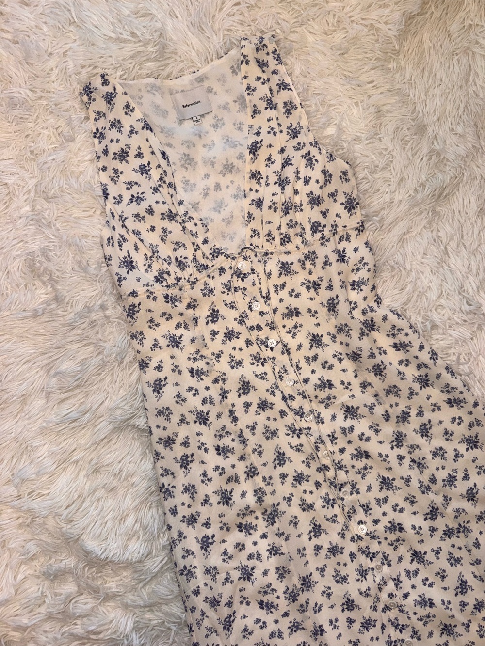 NEW Reformation Ceara Floral V-Neck Midi Dress size 2 Ivory/Blue - Picture 6 of 9